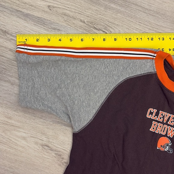 NFL Brown & Orange Cleveland Browns Logo Short Sleeve Tee Boy's Size M 10/12 - Picture 12 of 14